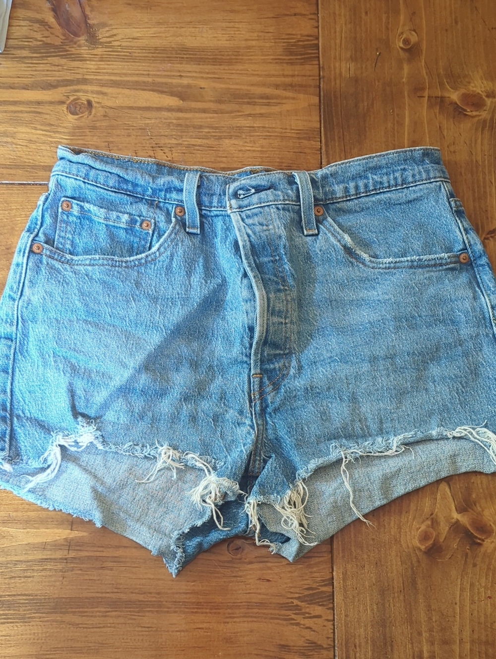 Levi Strauss Cut Off Denim Shorts Size 31